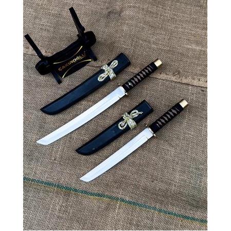 EL YAPIMI VE EL İŞÇİLİĞİ TAMAMEN ÖZEL ÜRETİM ORİJİNAL KINLI VE STANDLI 2’Lİ SET KATANA KOD:CKR455-11