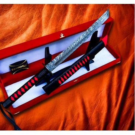 EL YAPIMI ÜST DÜZEY VİP ÖZEL ÜRETİM KUTULU DAMASCUS ÇELİK DERİ KIN’LI 60 CM KATANA KOD:CKR587-09