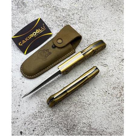 EL YAPIMI ÖZEL ÜRETİM N690 BÖHLER ÇELİK, GRAVÜRLÜ PİRİNÇ KABZE BÜYÜK BOY AV KAMP ÇAKISI KOD:0850/42