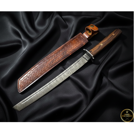 EL YAPIMI ÖZEL ÜST DÜZEY ŞAHESER DAMASCUS ÇELİK KÖK CEVİZ KABZELİ VE DERİ KILIFLI KATANA (Wakizashi)