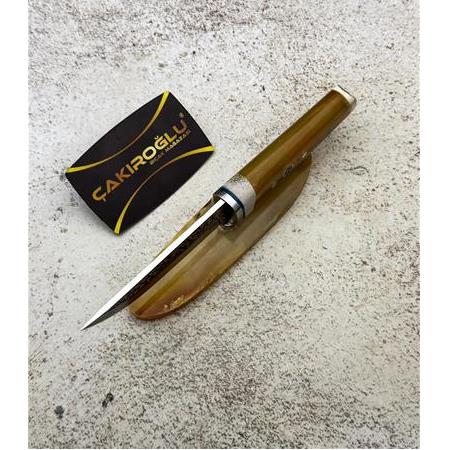 EL YAPIMI YERLİ ÜRETİM GRAVÜRLÜ N690 BÖHLER KEMİK (BOYNUZ) KABZELİ STANDLI KAMP BIÇAĞI KOD:CKR820-02