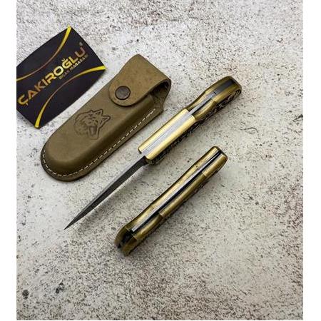 EL YAPIMI ÖZEL DAMASCUS ÇELİK, MANZARA GRAVÜRLÜ PİRİNÇ KABZE ORTA BOY AV KAMP ÇAKISI KOD:0850/58