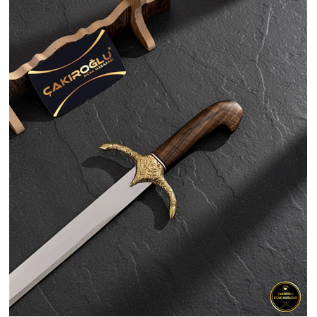 EL YAPIMI YERLİ ÜRETİM AHŞAP STANDLI VE KUTULU HEDİYELİK SİMBAT KILICI KOD:CKR760-03